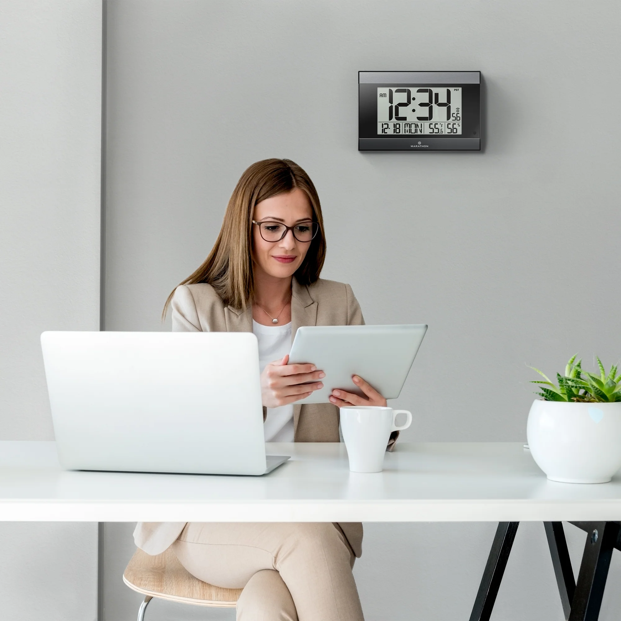 Self-Setting Digital Wall Clock with Auto Backlight - Image 16