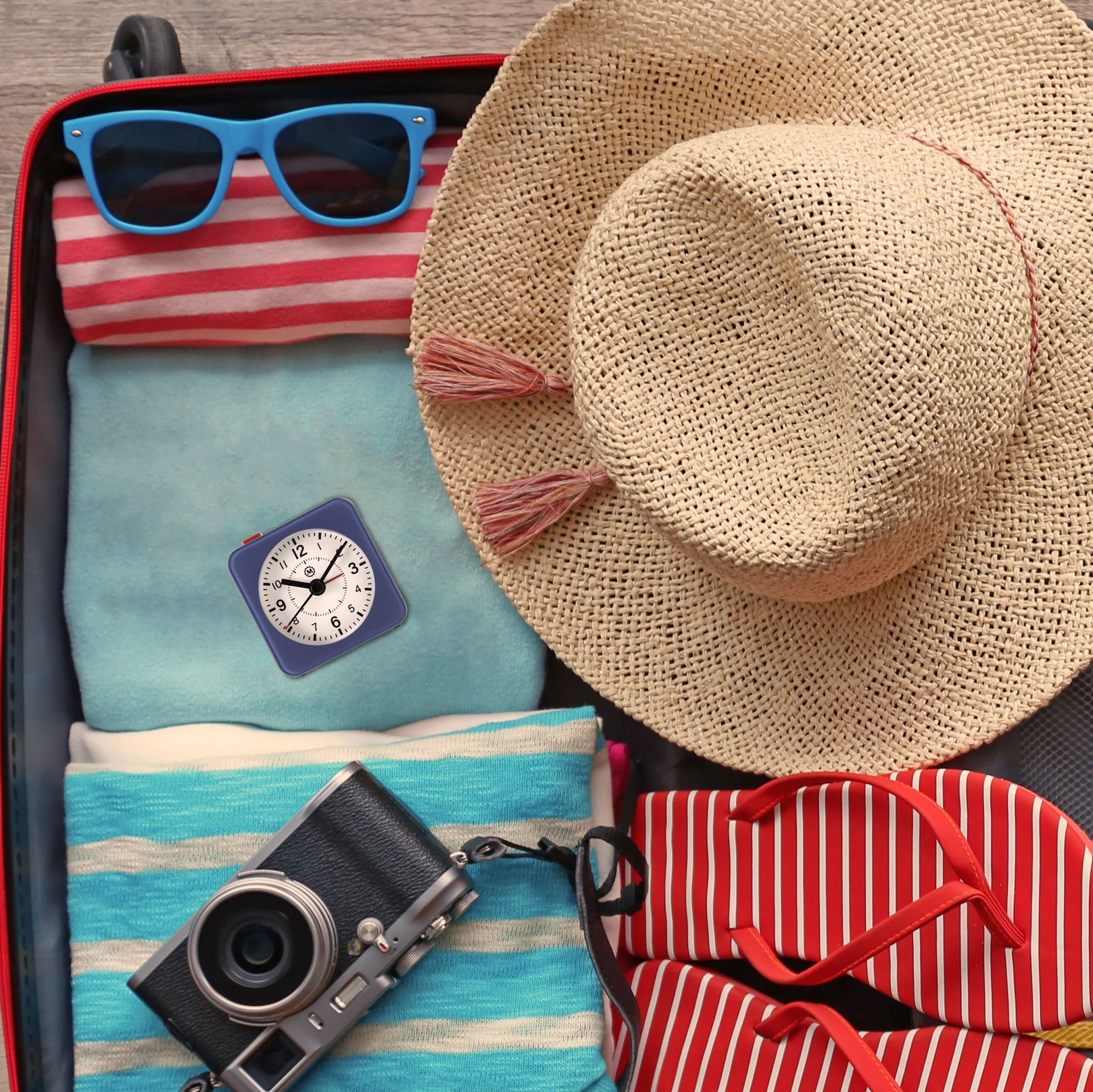 Mini Non-Ticking Analog Alarm Clock with Auto Backlight and Snooze Function - Image 24