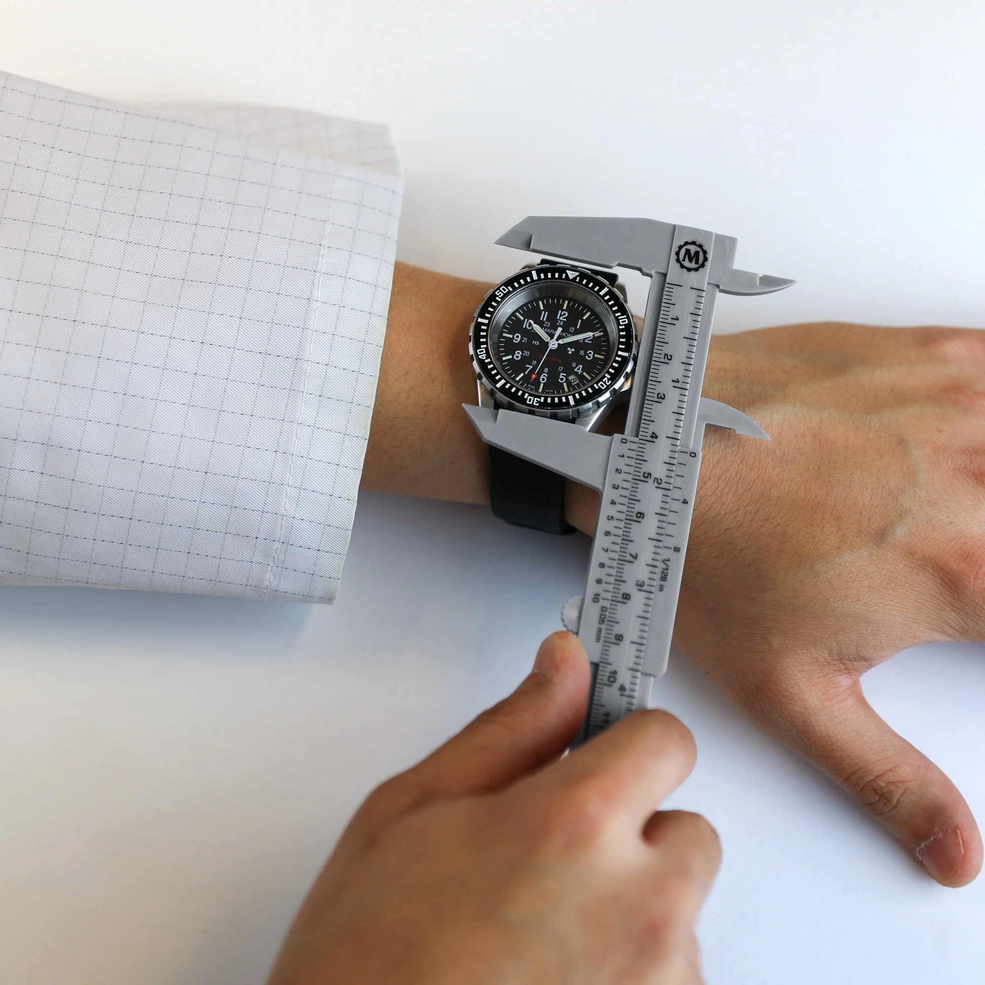 Plastic Vernier Caliper - Image 11