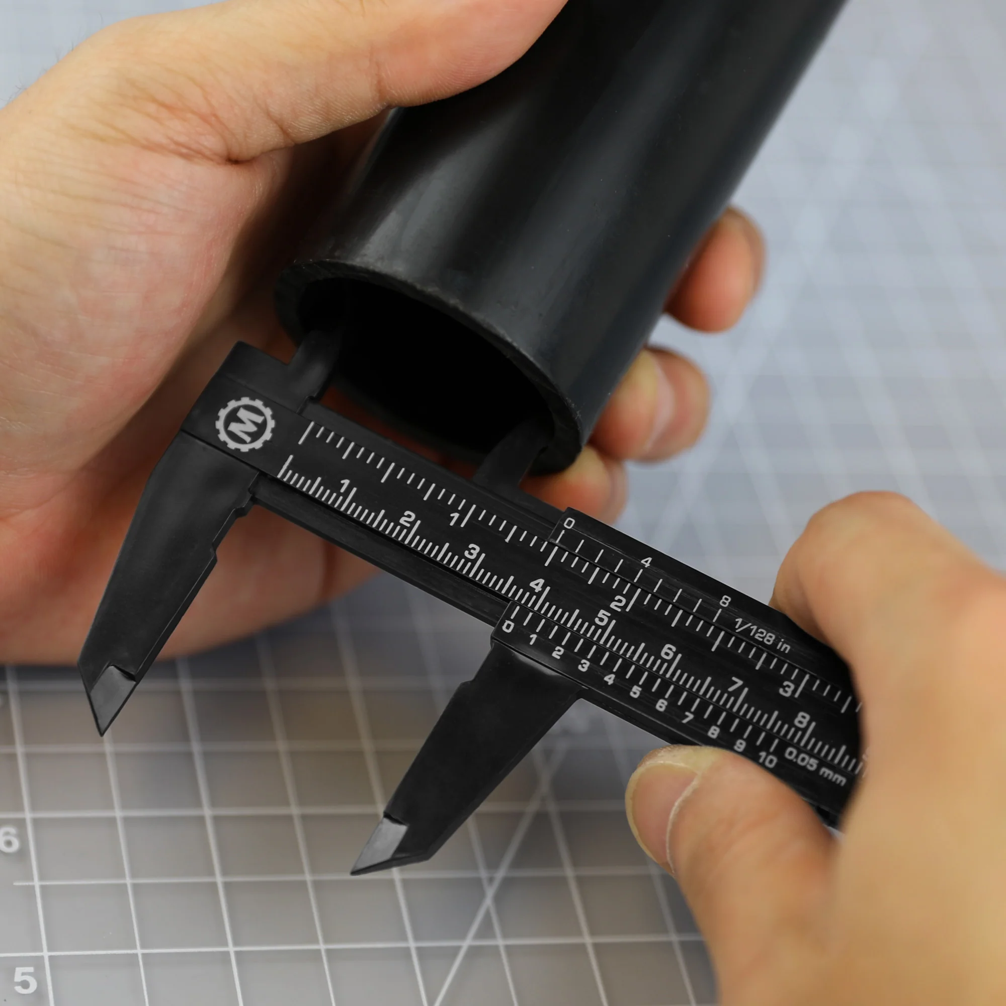 Plastic Vernier Caliper - Image 4